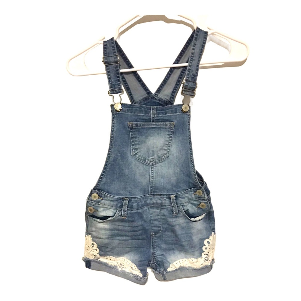 Girls Size 8 Medium SO denim overall shorts